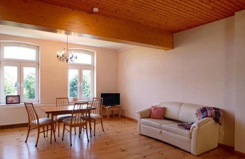 Neukloster Appartement | Gutshaus am Teich