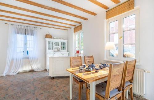 Rugen Island Appartement | Gutshaus Krimvitz Ferienwohnung auf Rügen