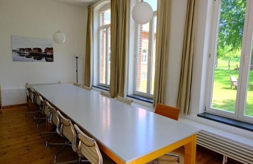 Thorstorf Appartement | Gutshaus Thorstorf FeWo Boltenhagen EG und Tiefpaterre