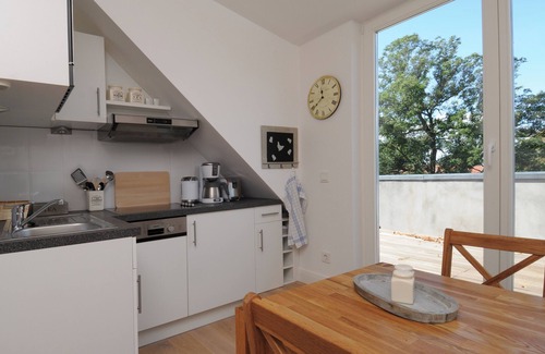 Garz/Rugen Appartement | Gutshaus Zicker, apartment no. 7 - unique location, two bedrooms, fireplace