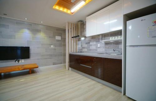 Byeonsan Maison | Gyeokpo Seohae Oceanville Pension