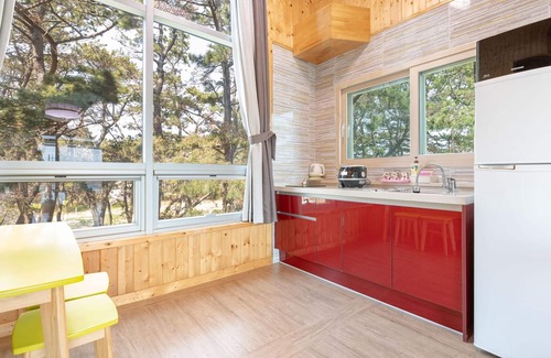 Gyeongju Maison | Gyeongju Gamposole Pension
