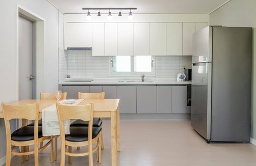 Gyeongju Maison | Gyeongju Sunflower Private Cottage