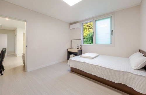 Gyeongju Maison | Gyeongju Sunflower Private Cottage