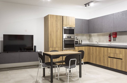 Gzira Appartement | Gzira Suite 13-Hosted by Sweetstay