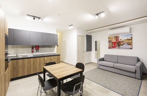 Gzira Appartement | Gzira Suite 13-Hosted by Sweetstay