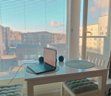 Tampere Appartement | Härmälän Kotoisa - valoisa yksiö - free parking & wifi