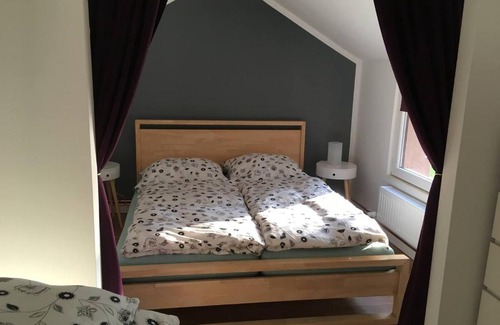 Bestensee Appartement | Häuschen direkt am See mit privater Sauna und Boot