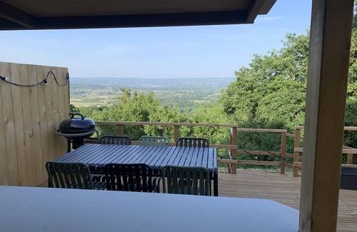Carennac Cabine | Hébergement nature tout confort avec vue sur la vallée de la Dordogne