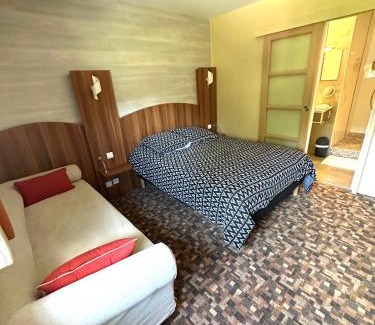 Tremblay Hôtel | Hébergement Roc Land