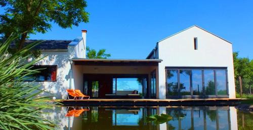 Pusztavacs Villa | Héthatár Wellness Vendégház - Vörösbegy