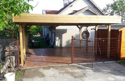 Balatonakali Appartement | Hóvirág Vendégház