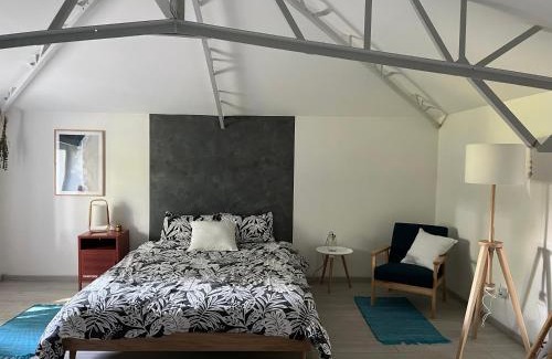 Grezet-Cavagnan Maison | Hózhó Tempo -Sous les toits, espace loft écofriendly & slowlife avec petit-déjeuner