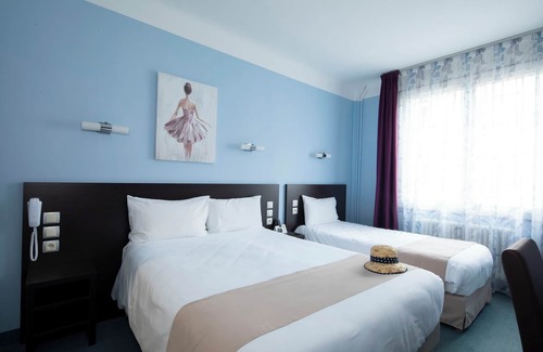 Saint-Geniez-d'Olt Hôtel | Hôtel de France