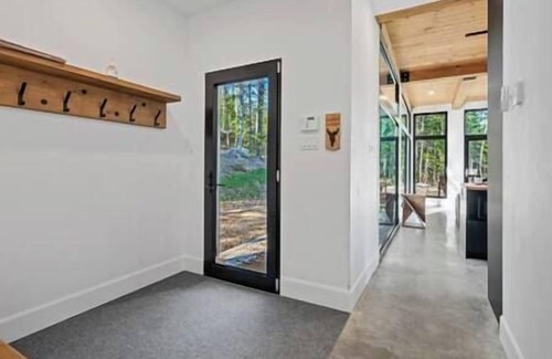 Les Eboulements Maison | Hôtel à la maison - Le Lièvre