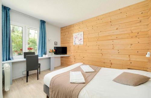 Moncel-les-Luneville Hôtel | Hôtel Acacia Nancy sud Lunéville