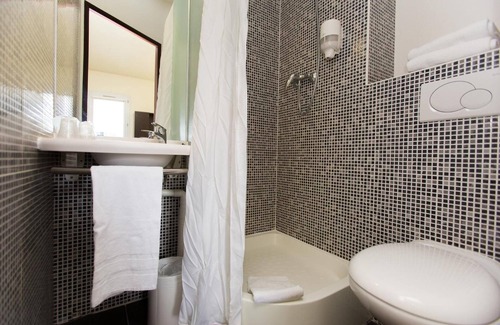 Agnetz Hôtel | AKENA Express Creil Clermont - Agnetz