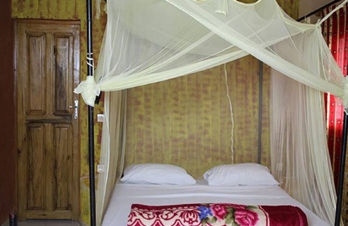 Niaga Hôtel | Hôtel Arc en Ciel