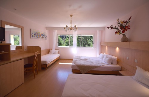 Corte Hôtel | Hôtel Arena Le refuge