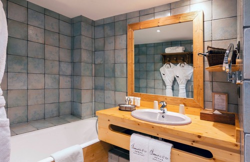 Cognet Hôtel | Hôtel Au Chamois d'Or by Les Etincelles