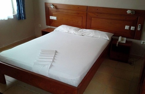 Agblangandan Hôtel | Hôtel Casa Cornelia