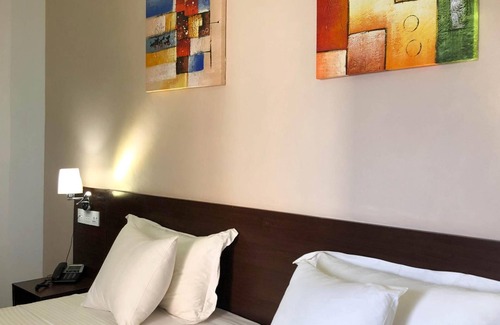 Ouakam Hôtel | Hôtel Colonia