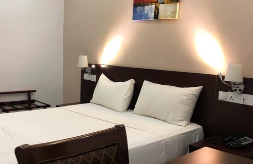 Ouakam Hôtel | Hôtel Colonia