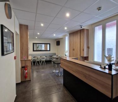 Levallois-Perret Hôtel | Hôtel D'Anjou