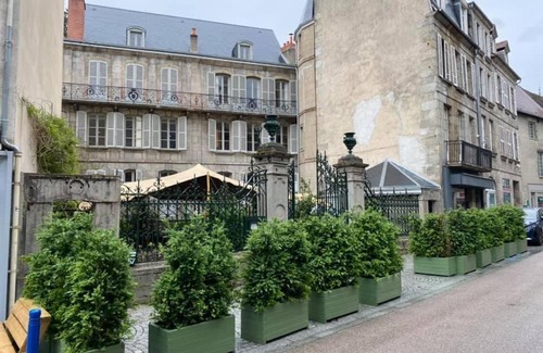 Aubusson Maison | Hôtel de Colbert