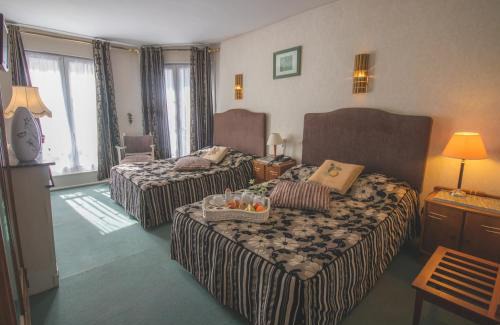 Laon Hôtel | Hôtel De La Banniere De France