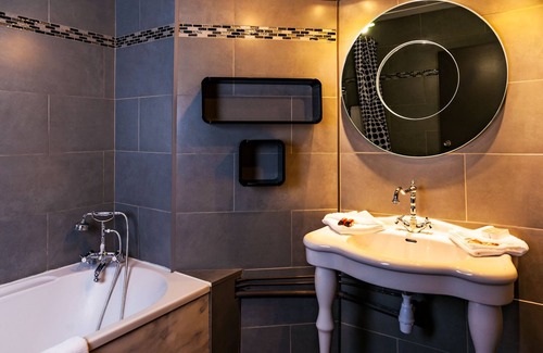 Beguey Hôtel | Hôtel du Château de la Tour