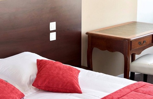 Ernee Hôtel | Hôtel du Grand Cerf