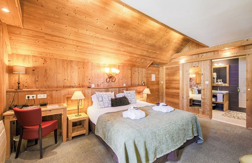 Correncon-en-Vercors Hôtel | Hôtel et SPA Les Clarines