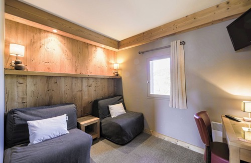 Correncon-en-Vercors Hôtel | Hôtel et SPA Les Clarines
