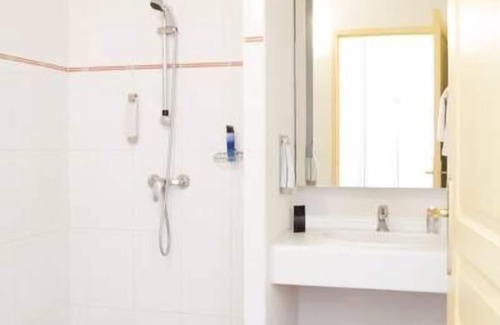 Marennes Hôtel | Hôtel ibis Styles Marennes Oleron