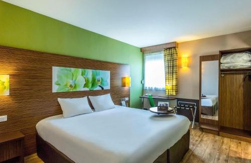 Bourges Hôtel | Hôtel Ibis Styles Bourges - Piscine extérieure chauffée - Restaurants à proximité