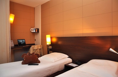 Amiens Metropole Hôtel | Hôtel Inn Design Amiens Resto Novo