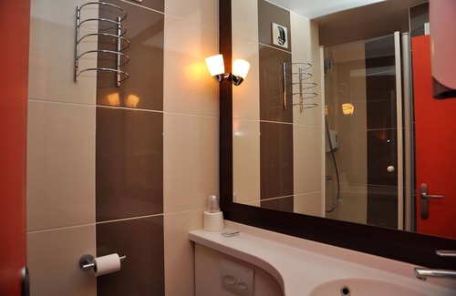 Amiens Metropole Hôtel | Hôtel Inn Design Amiens Resto Novo