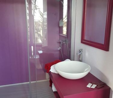 Saint-Chely-d'Apcher Hôtel | Hôtel Jeanne D'Arc