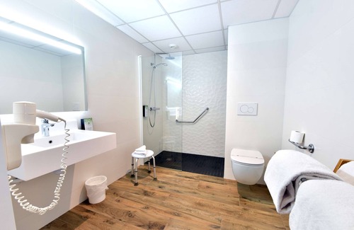 La Rochelle Hôtel | Hôtel Kyriad La Rochelle Centre Ville