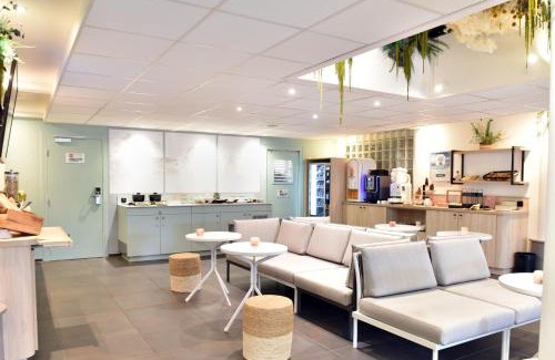 La Rochelle Hôtel | Hôtel Kyriad La Rochelle Centre Ville