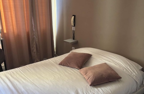 Belleville Hôtel | Hôtel l'Ange Couronnée
