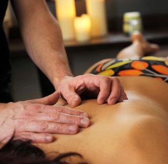 Chateaubernard Hôtel | Hôtel L'Yeuse - Teritoria