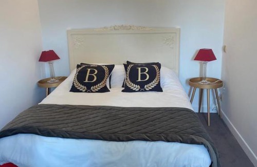 Cremieu Hôtel | Hôtel La Batisse