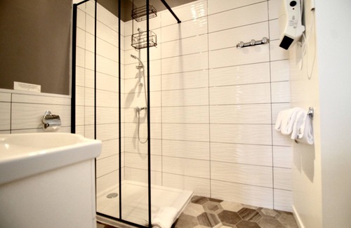 Saint-Desirat Hôtel | Hôtel La Désirade