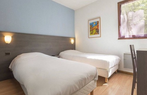 Saint-Genis-les-Ollieres Hôtel | Hôtel La Cascade