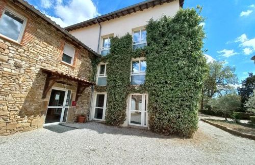 Cordes-sur-Ciel Hôtel | Hôtel La Métairie & Piscine