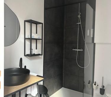Charleville-Mezieres Hôtel | Hôtel Le Dormeur du Val