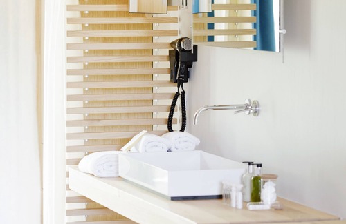 Montjuzet Hôtel | Hôtel Le Pré