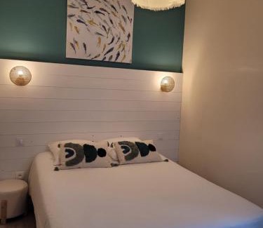 Quartier du Casino Hôtel | Hôtel Le Rivage vue sur mer - Châtelaillon-plage